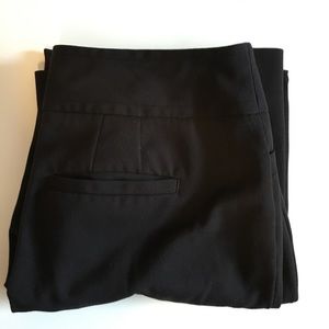 White House Black Market Legacy Modern Boot 2S